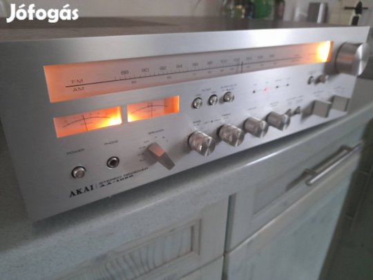 Akai AA- 1050 receiver radios erősítő