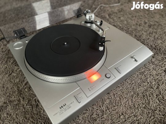 Akai AP D 30 Lemezjátszó Nagyon Korrekt jó állapotban jó Tű