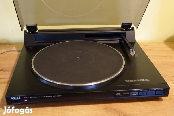 Akai bakelitlejátszó ap a301