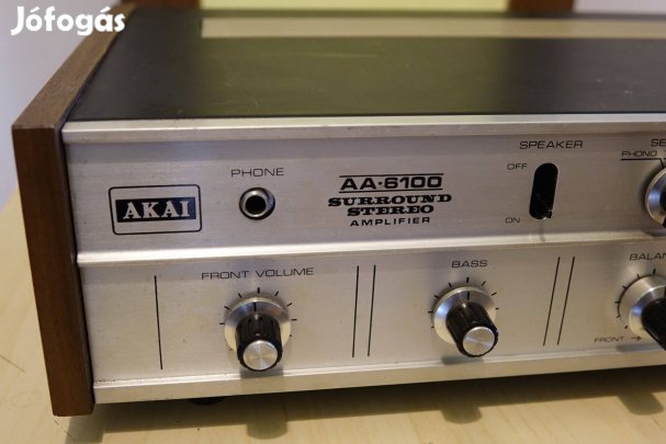 Akai erősítő AA6100