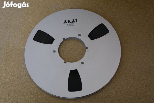 Akai fém orsó szalaggal!