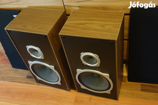 Akai hangfalpár