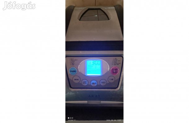Akai kenyérsütő gép , 2 lapátos , 1,5-2kg -os