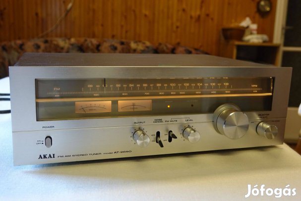 Akai tuner at 2650