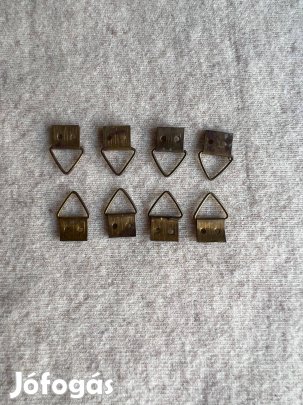 Akasztó - háromszög alakú sárgarezezett, képekhez