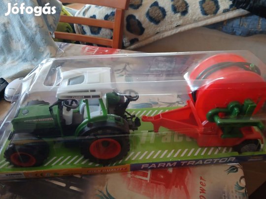 Akció Traktor Szett locsolós Új Bontatlan :