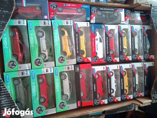 Akció Welly Dobozos Fém Autó Új Bontatlan :