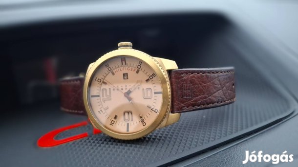 Akció. Eredeti Tommy Hilfiger Vendee Globe karora