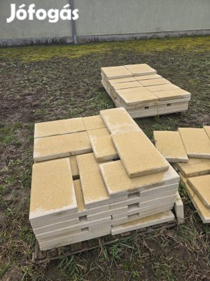 Akció !!!! Semmelrock Rivago Fedlap Bézs