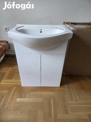 Akcios Szekrények Mosdoval .