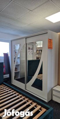 Akciós gardróbszekrény Leon