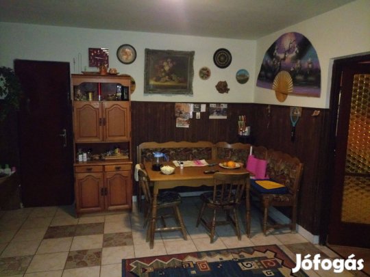 Akciós luxus lakás kiadó 1 agilis nemdohányzó hölgy részére