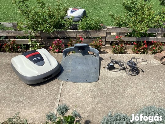 Akciósan: Honda HRM310K1 robot fűnyiró kevés üzemóra kitünő állapotban