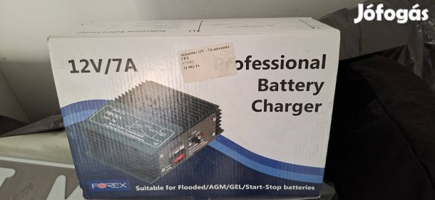 Akkumulátor és töltő