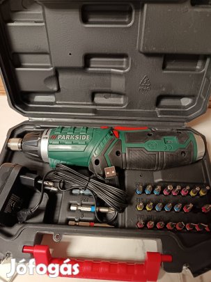 Akkumulátoros csavarozó Kofferrel 