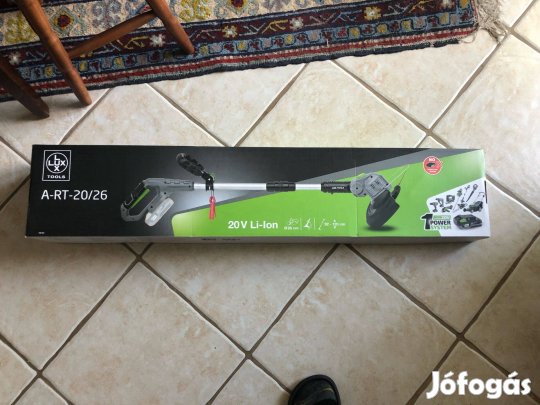 Akkumulátoros fűkasza töltő és akku nélkül új