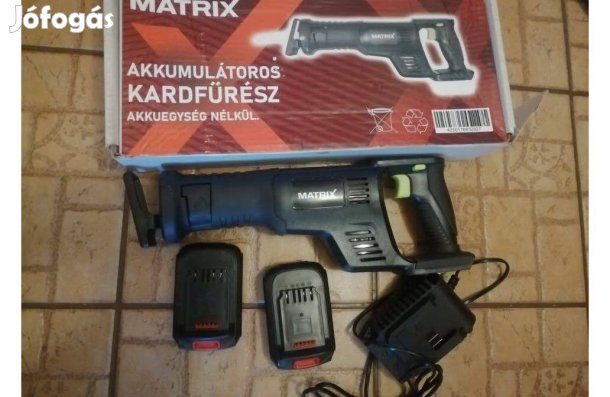 Akkumulátoros kard fűrész or fűrész 2 db akkuval és töltővel