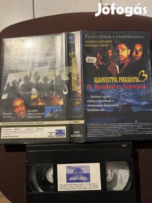 Akonyattól pirkadatig 3 thriller vhs nagytok 