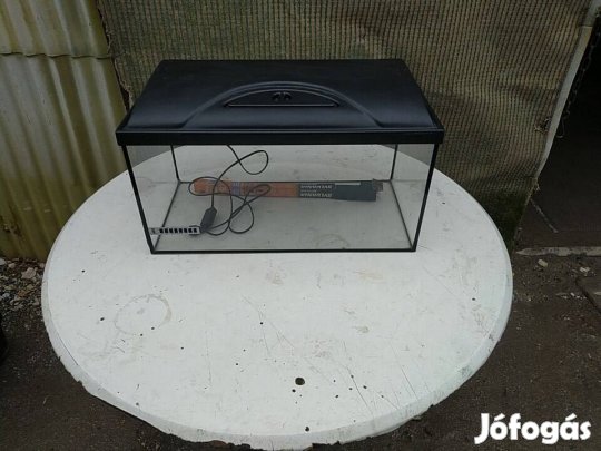 Akvárium / beépitet vilagitasal/