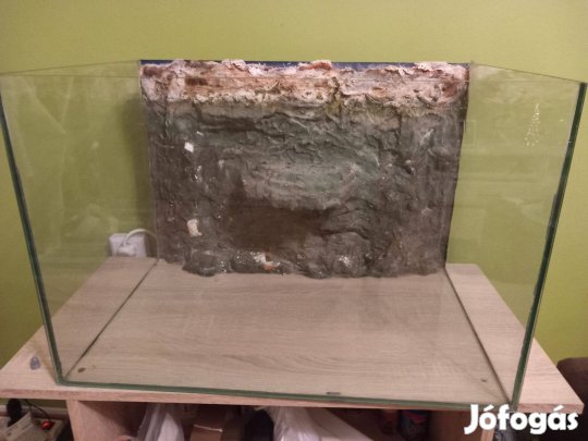 Akvárium +szűrő +vízmelegítő