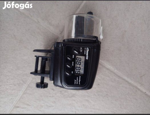 Akváriumi etető automata halaknak