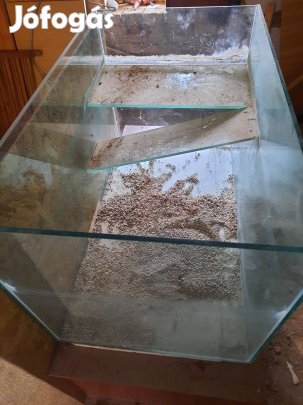 Aladó 360 literes akvárium