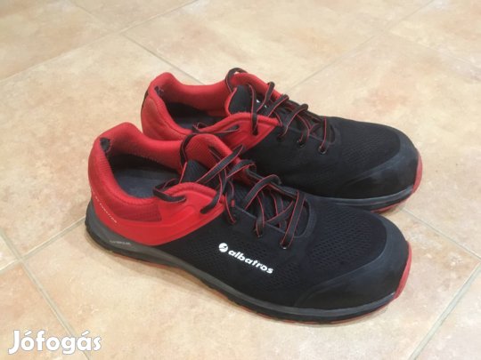 Albatros 45 ös munkavédelmi cipő bth 29,5 cm . 10000 ft
