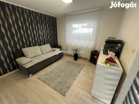 Albertirsai 65 nm-es ház eladó