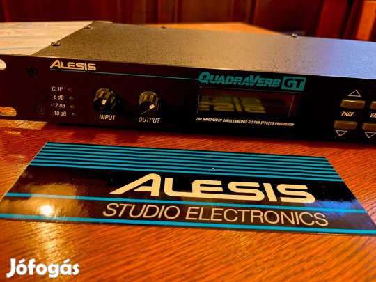 Alesis Quadraverb GT multieffekt processzor
