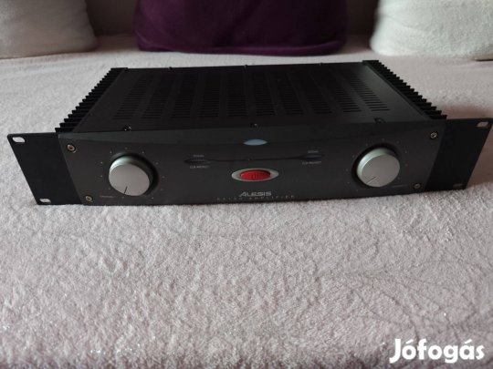 Alesis RA-150 erősítő végfok eladó