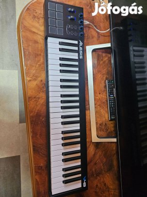 Alesis szintetizátor