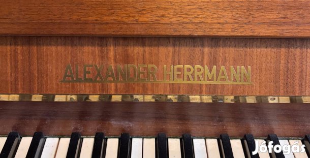 Alexander Herrmann pianino