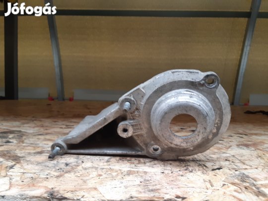 Alfa Romeo 166 Bal Első Lengőkar Tartó Konzol