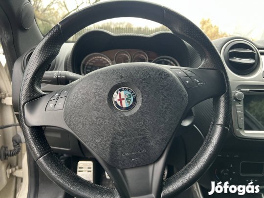 Alfa Romeo Mito kormány + légzsák