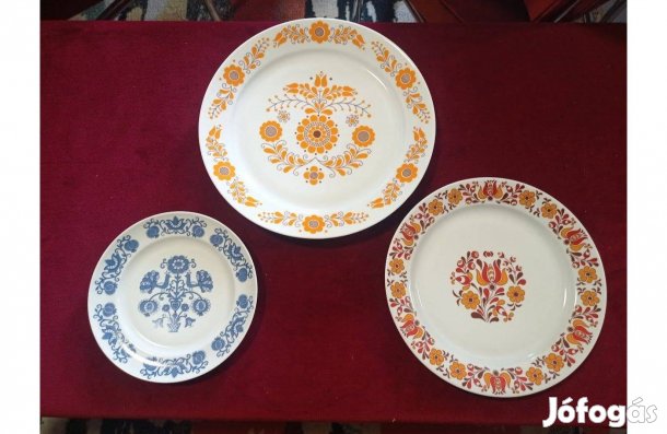 Alföldi Népi mintás porcelán falitányér csomag