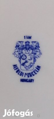 Alföldi arany szegélyes. 