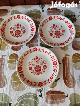 Alföldi kistányérok