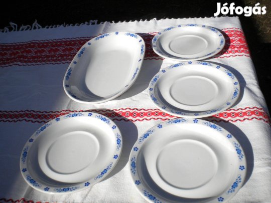 Alföldi magyaros kék mintás tányérok pótlásnak