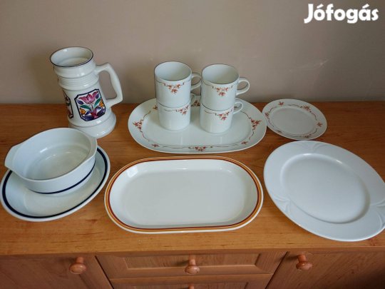 Alföldi porcelán, egyben eladó