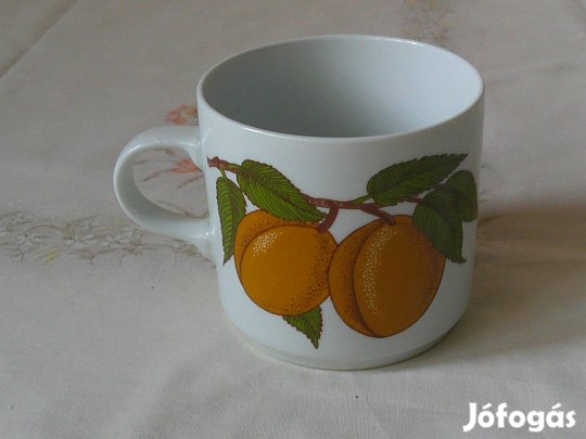 Alföldi porcelán bögre, csésze kétoldali gyümölcs mintával ( Barack )
