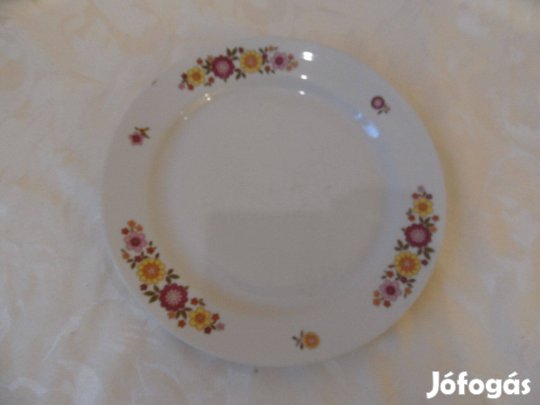 Alföldi porcelán lapostányér