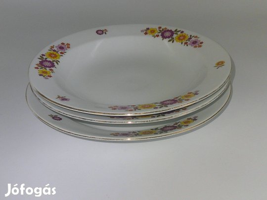 Alföldi porcelán tűzvirágos lapos- és mélytányér ( 3 db. )