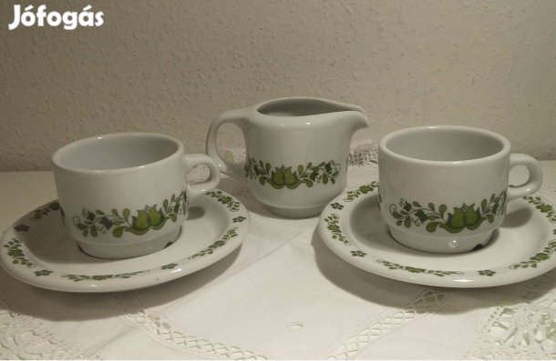 Alföldi porcelán zöld magyaros kávés, mokkás csésze, tejszín kiöntővel