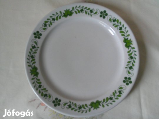Alföldi porcelán zöld mintás lapostányér