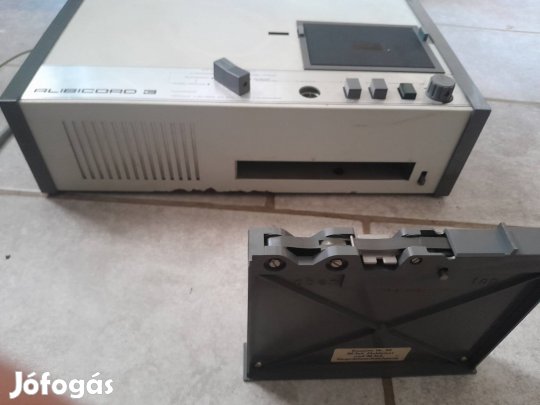 Alibicord 3 kazetta és kazetta merevlemez hangrögzitő és lejátszó 