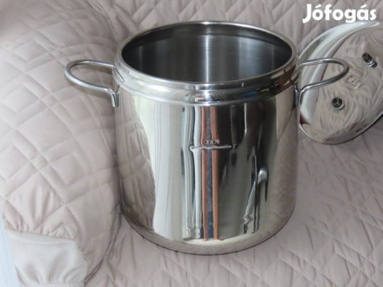 Alig használt 7 l-es kukta.