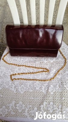 Alkalmi bordó lakk retikül arany színű erős láncfüllel