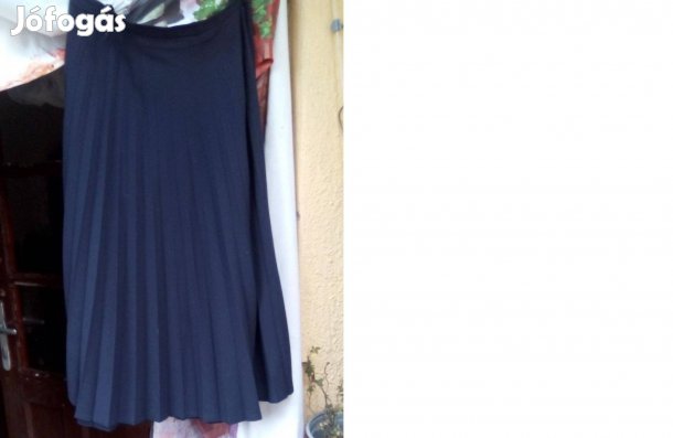 Alkalmi kék prisszir szoknya újszerű állapotú 38-as méret