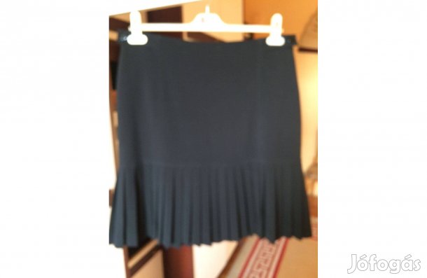 Alkalminak is megfelelő szoknya L
