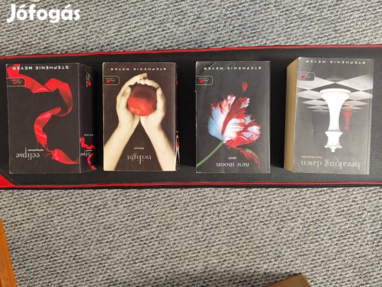 Alkonyat sorozat (Twilight, 4db könyv) , Stephenie Meyer